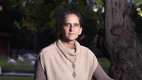 פרופ' נגה קרונפלד שור