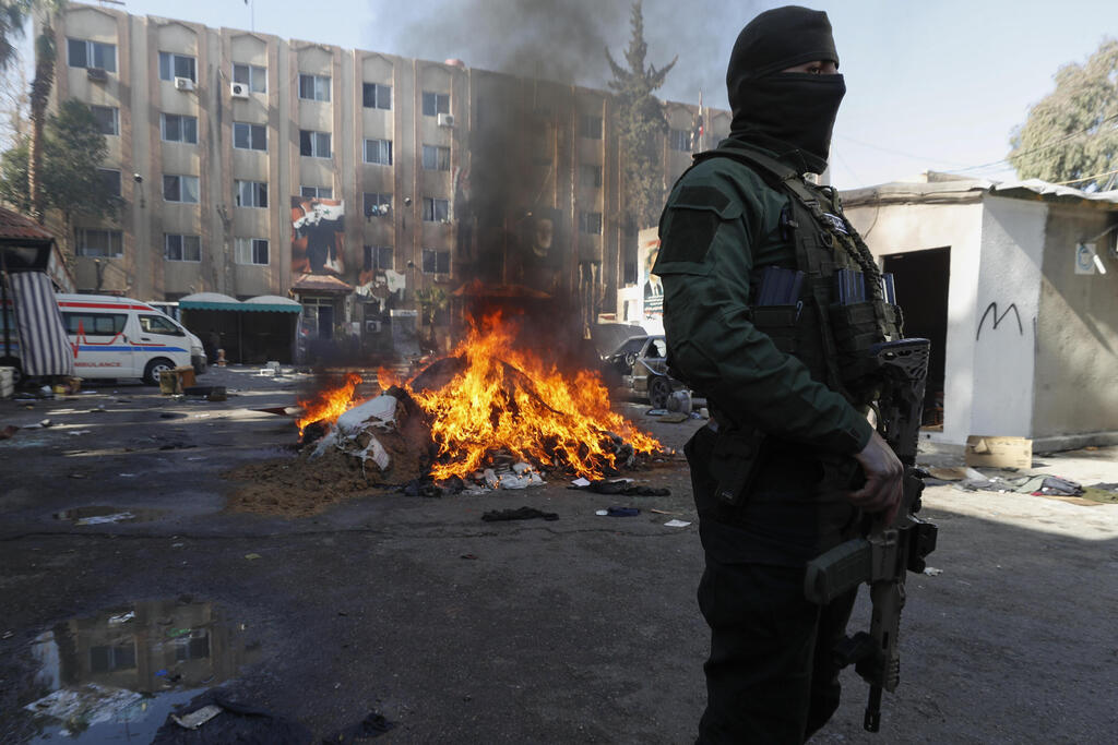 סוריה שורפים סמים דמשק קפטגון