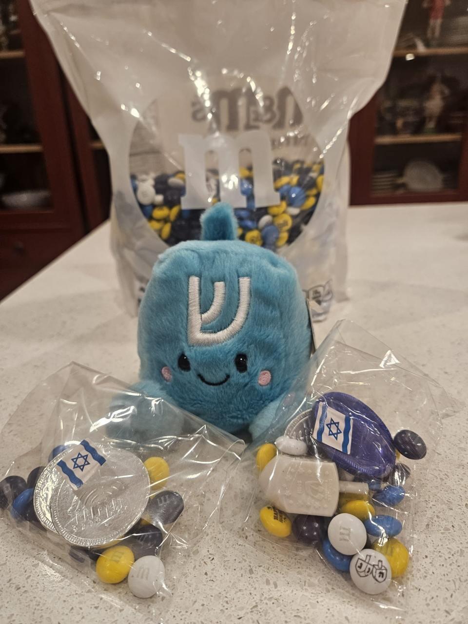 M&M’s לחנוכה