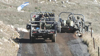 חיילי צה"ל נכנסים לסוריה דרך מעבר הגבול במג'דל שמס
