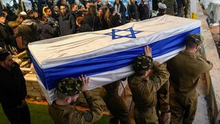 הלווייתו של סמל אוריאל פרץ ז"ל בהר הרצל