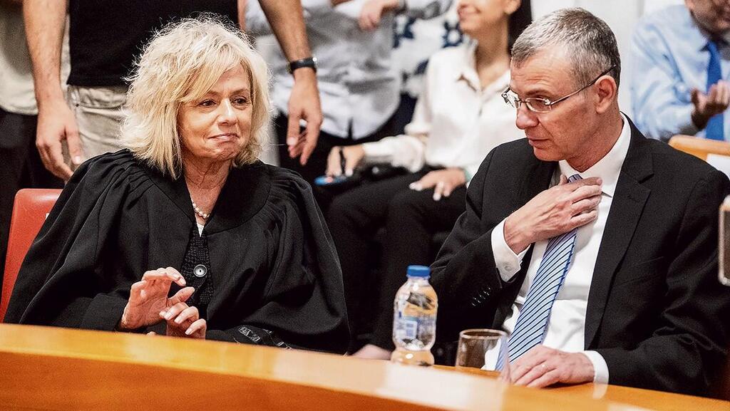 Yariv Levin and Gali Baharav-Miara (Photo: Shilo Shalom) יריב לוין וגלי בהרב-מיארה