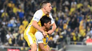 אושר דוידה ודור פרץ חוגגים