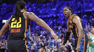 שחקני אוקלהומה חוגגים