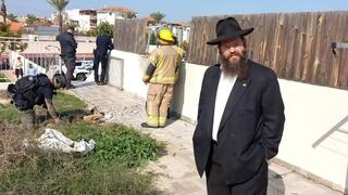 הרב חננאל ופגיעת הרקטה בחצר ביתו בשדרות