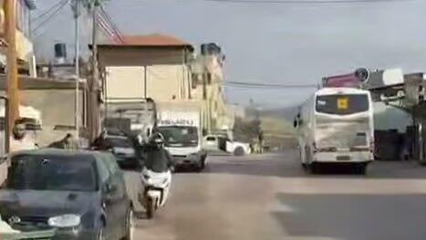 ירי מרכב לעבר רכב ואוטובוס  סמוך לכפר אלפונדוק מזרחית לקלקיליה.