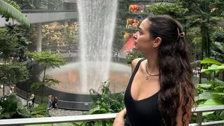 שני בנמל התעופה בסינגפור