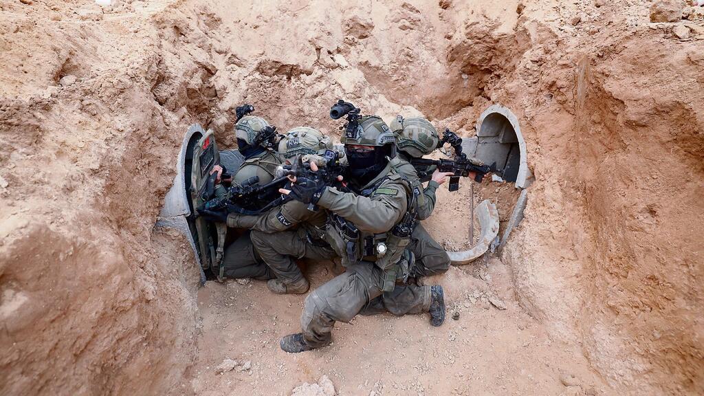 אחד מאינספור פירים שנחשפו בג'באליה