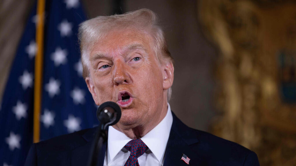 U.S. President-elect Donald Trump (Photo: SCOTT OLSON / GETTY IMAGES NORTH AMERICA / AFP) דונלד טראמפ מסיבת עיתונאים אחוזת מאר א-לגו פלורידה ארה"ב