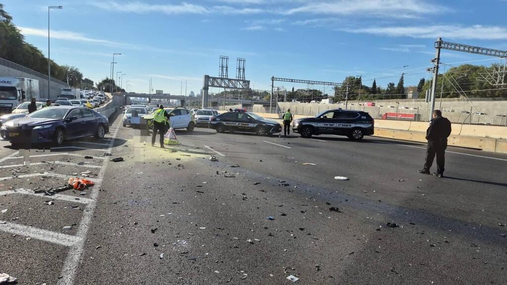 מרדף אחרי רכב גנוב הוביל למעצר של שב"ח שנמלט בנסיעה פרועה בנתיבי איילון