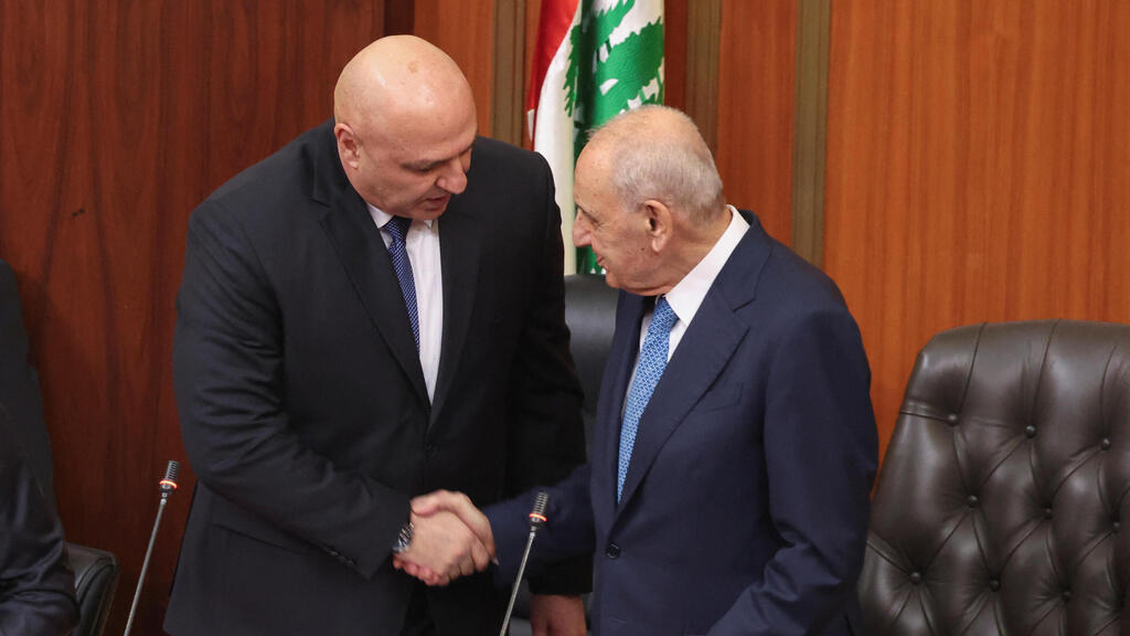 Nabih Berri with Lebanese President-elect Joseph Aoun (Photo: REUTERS/Mohamed Azakir) נביה ברי עם נשיא לבנון הנבחר ג'וזף עאון