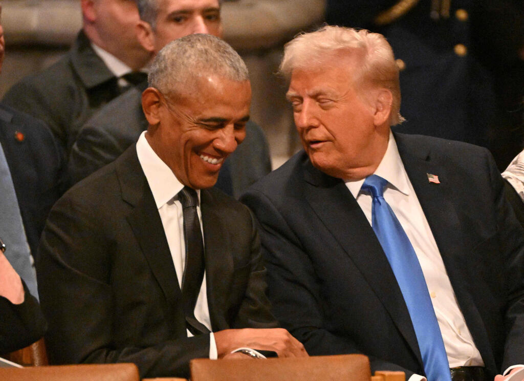 President Donald Trump is jealous of former president Barack Obama's prize (Photo: Roberto Schmidt/AFP) ארה"ב ברק אובמה דולנד טראמפ טקס אשכבה הלוויה ג'ימי קרטר