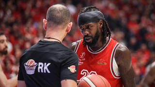 שחקן הפועל ת"א פטריק בברלי