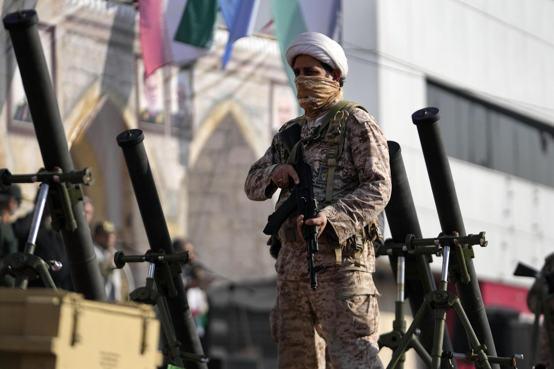 בסיס תת קרקעי נחשף באיראן לאחסון טילים ואמצעי לחימה שונים