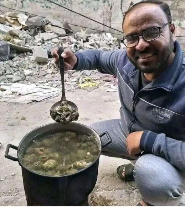 מחמוד זכי אלעאמודי טוען שבישל את בשר הכריש