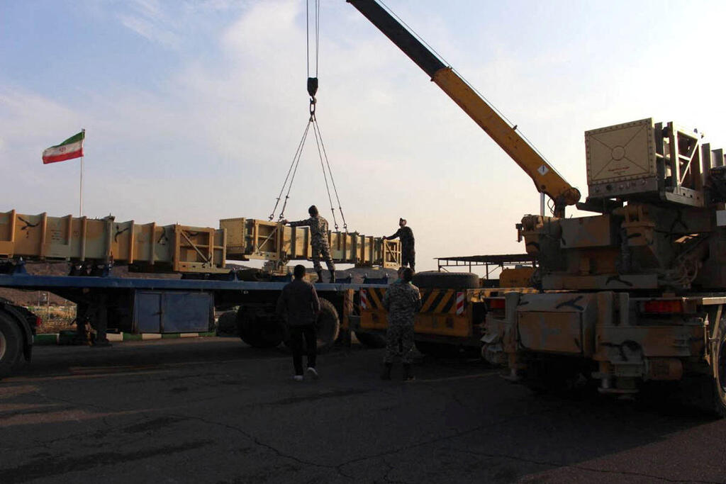 תרגיל צבאי באיראן (צילום: Iranian Army/WANA (West Asia News Agency)/Handout via REUTERS ) תרגיל צבאי באיראן