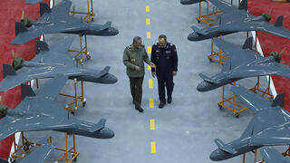 איראן מציגה כטב"מים כטב"ם חדשים