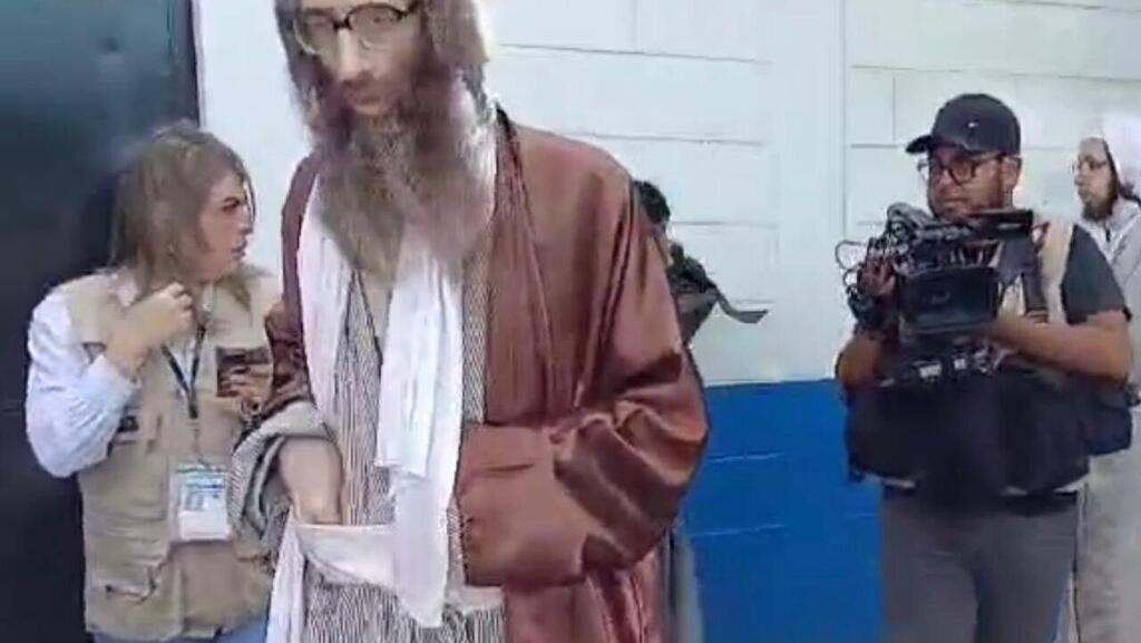 אלעזר רומפלר כפי שתועד בגואטמלה