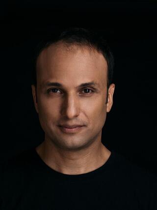 Jonathan Adiri יהוונתן אדירי