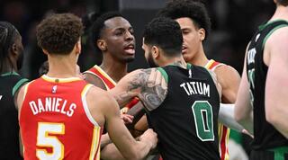 טייטום מתעמת