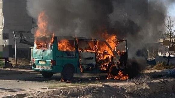 שריפת רכב בחורה