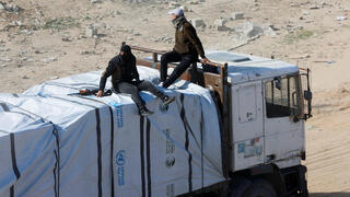 רפיח עזה משאיות סיוע הומניטרי