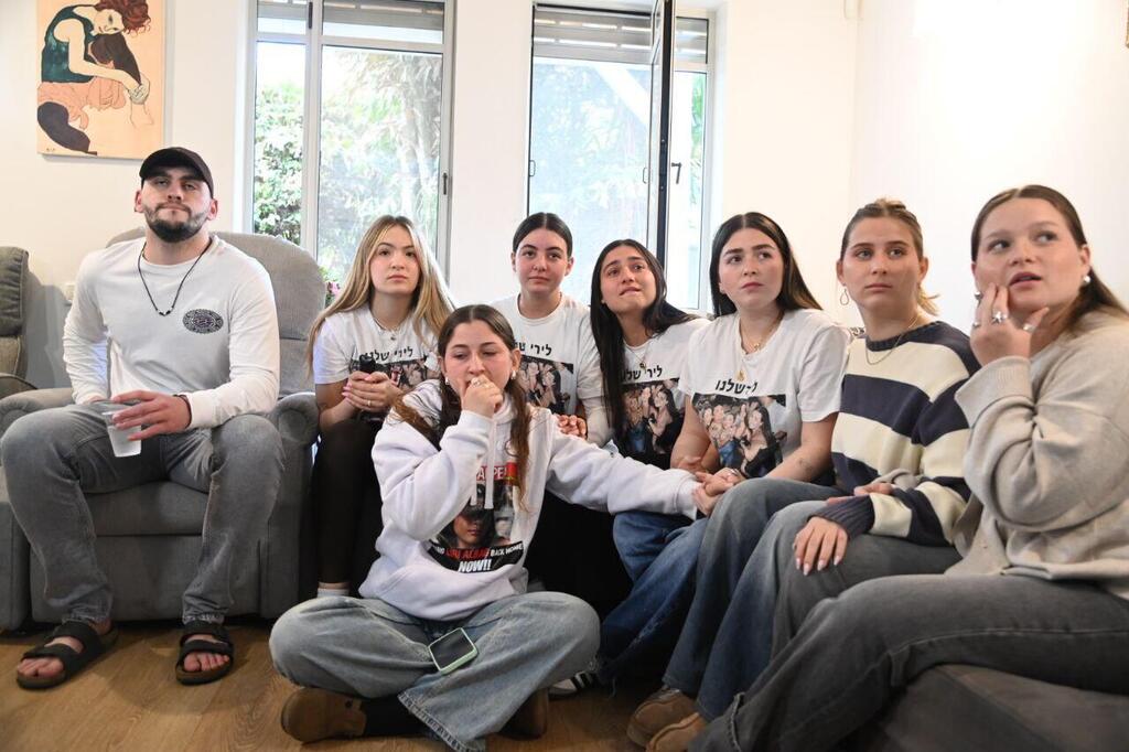 חברותיה של לירי אלבג מחכות בדריכות לשובה