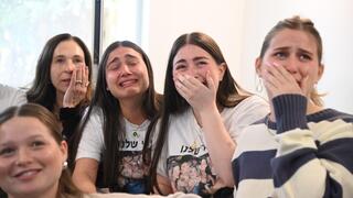 חברותיה של לירי אלבג מחכות בדריכות לשובה