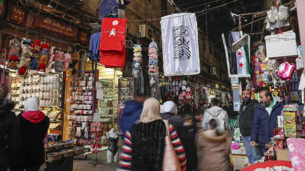 AP_Syria_Battered_Economy_01693--8ebe8729454.jpg