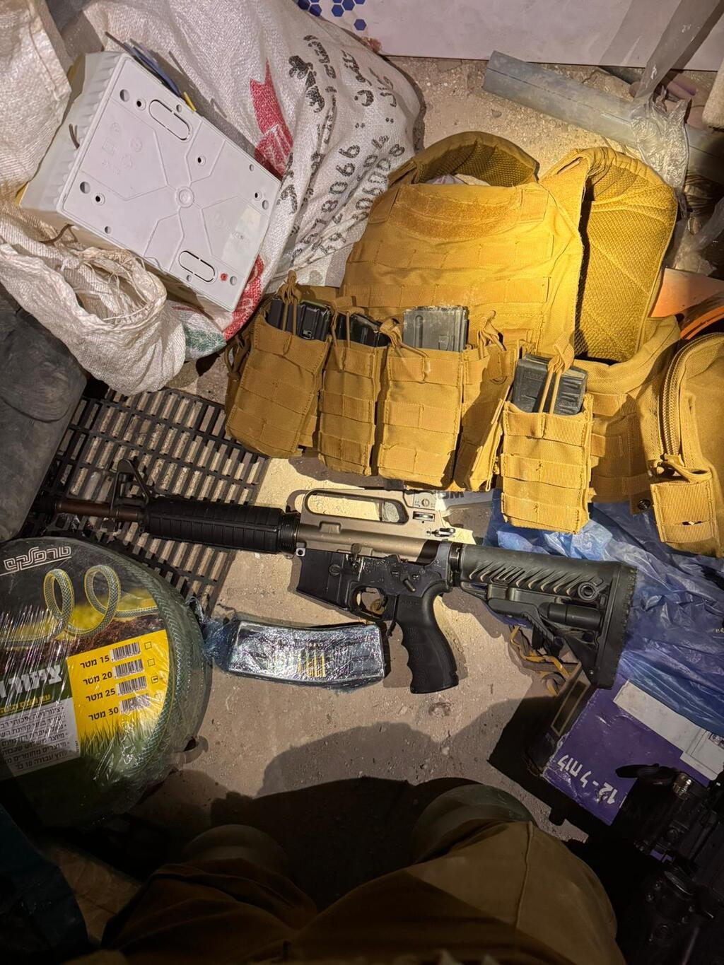 אמצעי לחימה שאותרו בטמון