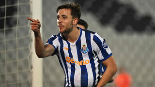 ניקו גונסאלס חוגג מול מכבי ת"א, בחמישי