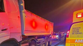 פועל נהרג בתאונה בכביש 6 סמוך למחלף ניצני עוז