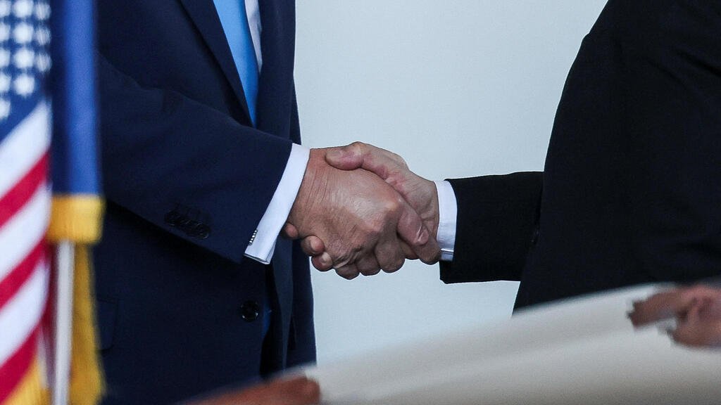 ראש הממשלה בנימין נתניהו נפגש עם נשיא ארה"ב דונלד טראמפ בבית הלבן