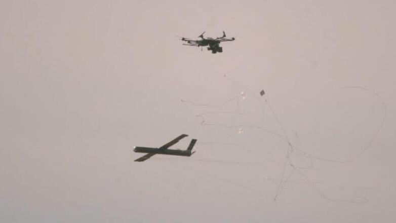 יום מסכם לניסויים מבצעיים המציג יכולות יירוט כטב"מים באמצעות ירי ורחפנים