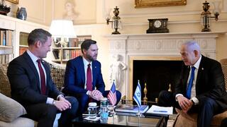 ראש הממשלה בנימין נתניהו נפגש סגן נשיא ארה"ב ג'יי. די. ואנס והיועץ לביטחון לאומי של ארה"ב מייק וולץ בבלייר האוס