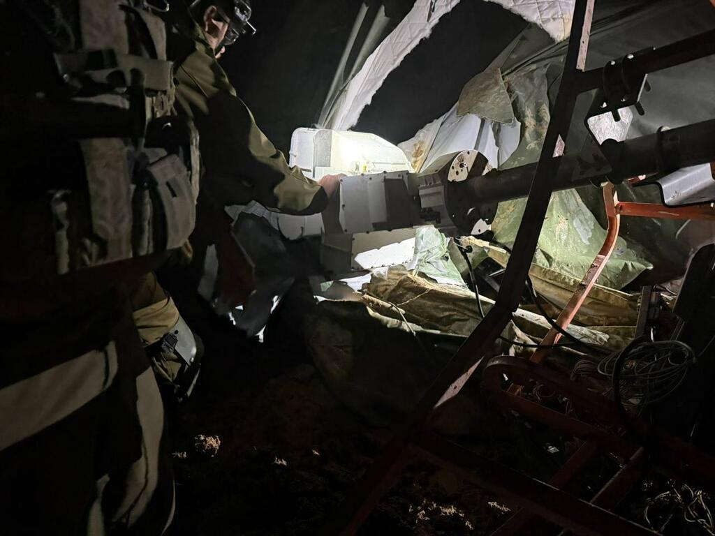 תיעוד מזירת אסון קריסת המנופים באזור החיץ