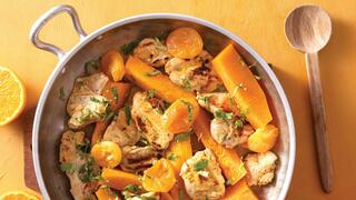  פרגיות כתומות בקלמנטינות, דלורית ומשמשים מיובשים