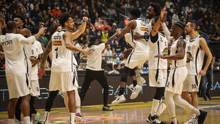 האולסטאר ב-2022