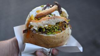 שווארמה גרטי בשוק הכרמל