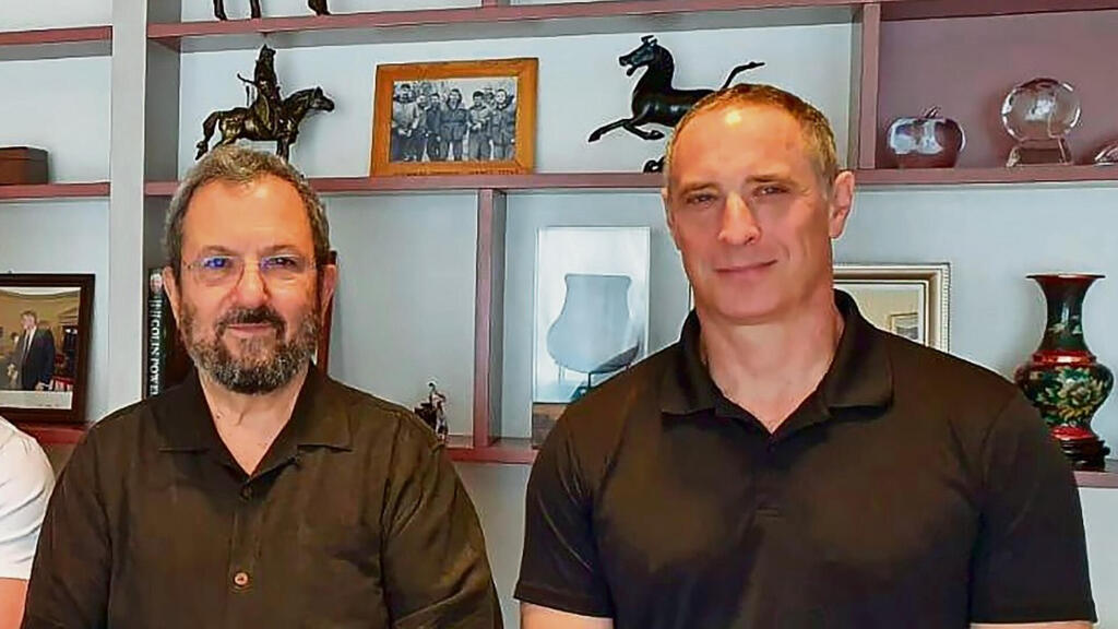 Former Israeli Prime Minister Ehud Barak and Ehud Schneerson  