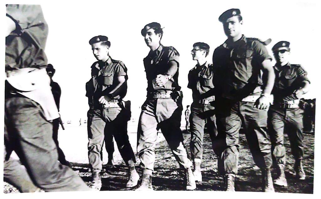 Israeli soldiers marching during the 1967 Six Day War