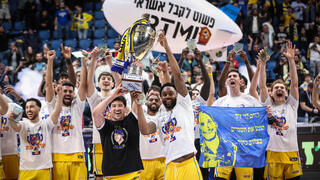 שחקני מכבי ת"א