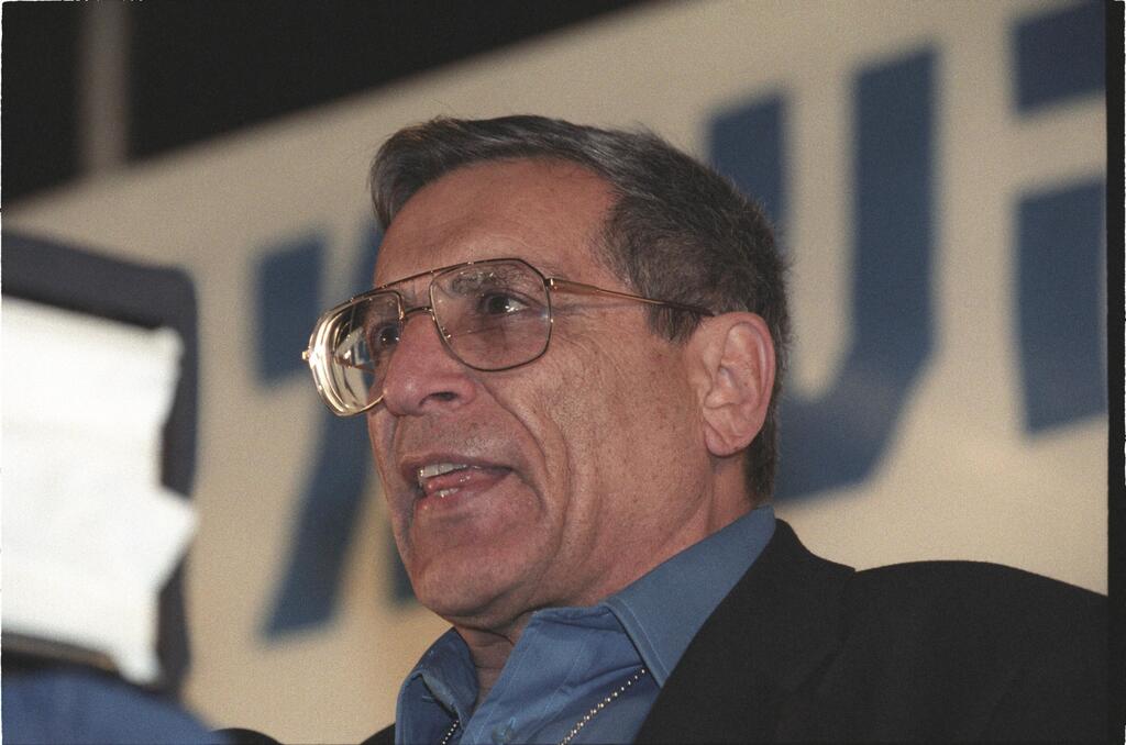 רחבעם זאבי