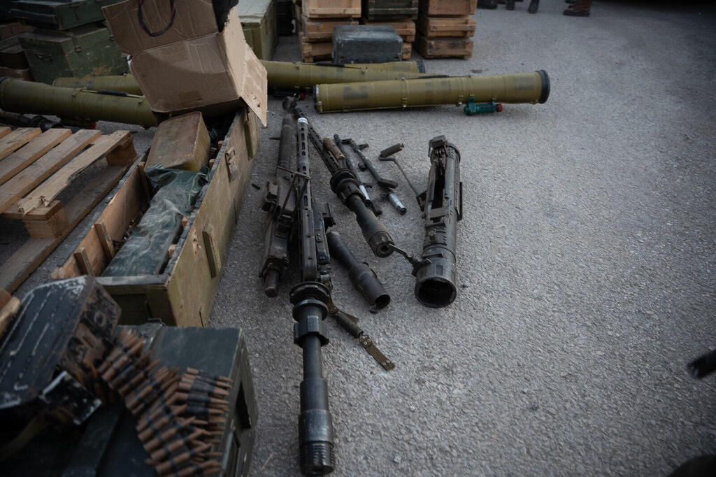 אמל"ח  שנתפס על ידי צהל בגבול סוריה