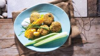 קציצות סלמון ותירס