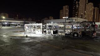 זירת שריפת האוטובוס בבת ים