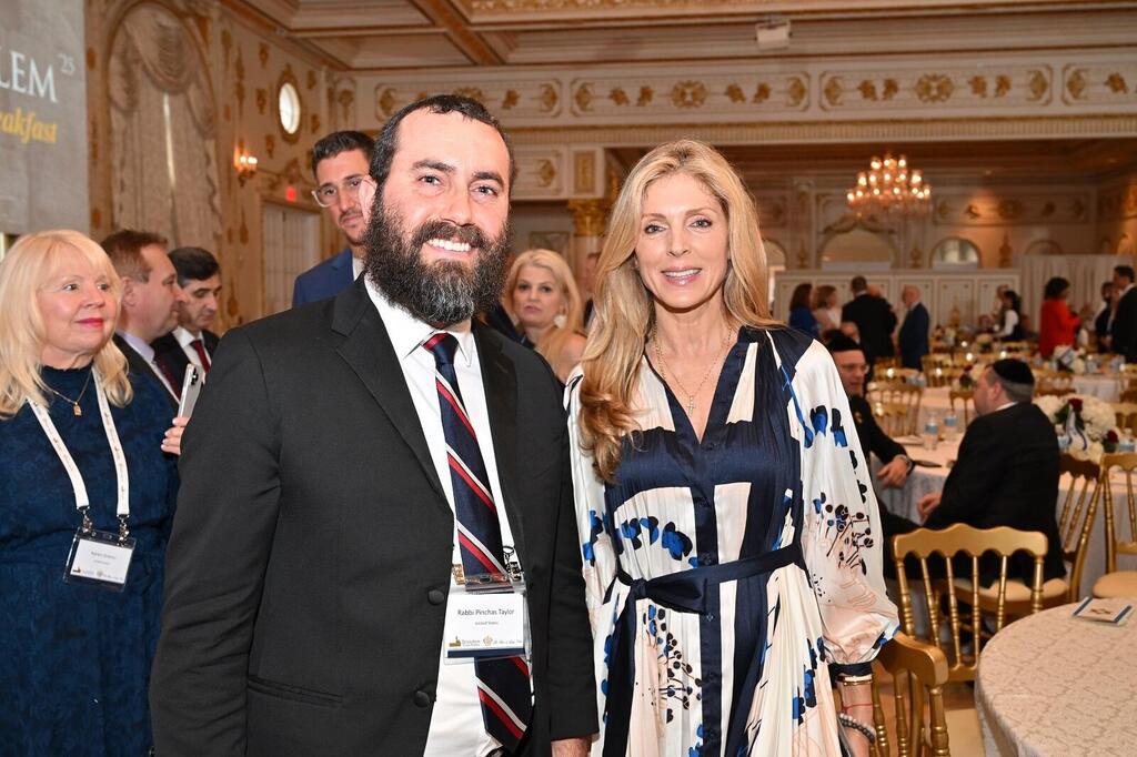 Rabbi Pinchas Taylor and Marla Maples, at the Jerusalem Prayer Breakfast, Mar-a-Lago, Palm Beach, Florida, Jan. 14, 2025 (Photo: Jerusalem Prayer Breakfast) Rabbi Pinchas Taylor and Marla Maples, at the Jerusalem Prayer Breakfast, Mar-a-Lago, Palm Beach, Florida, Jan. 14, 2025