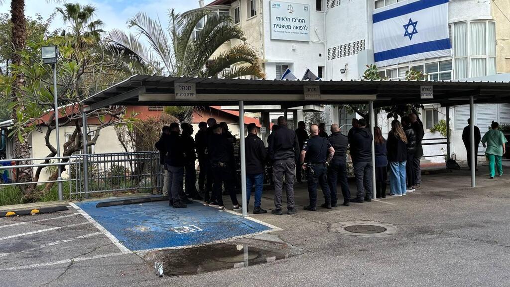 היערכות באבו כביר לקבלת החטופים החללים