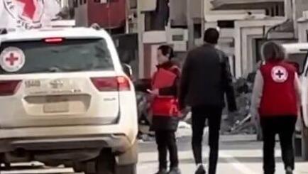 הישאם א-סייד חובר לצלב האדום