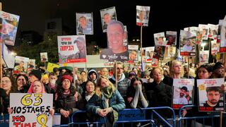 עצרת בכיכר החטופים